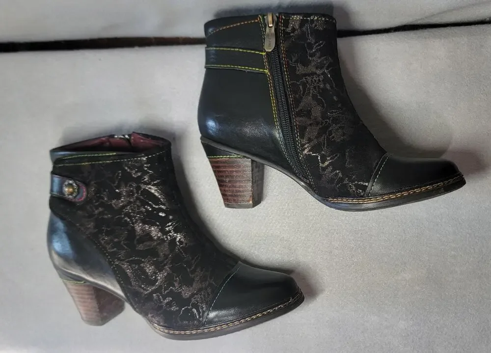 L'Artiste by Spring Step Black Metallic Floral Leather Ankle Boots Sz 37 EU 6.5